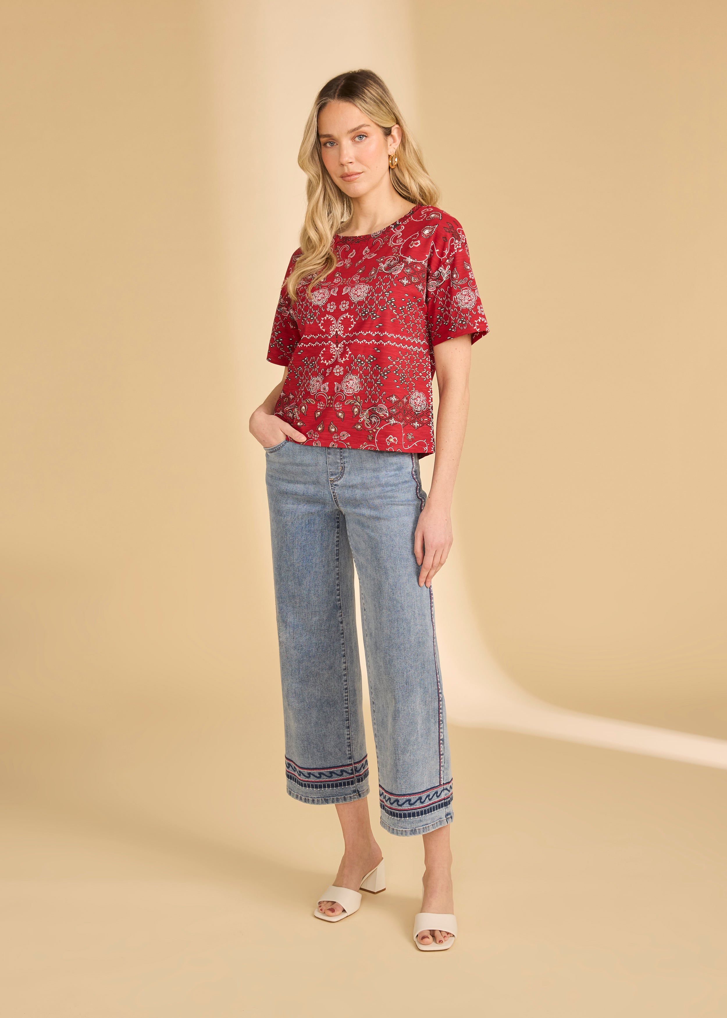 FDJ - EMBROIDERED PULL ON WIDE CROP JEAN - 2439669 – The Little