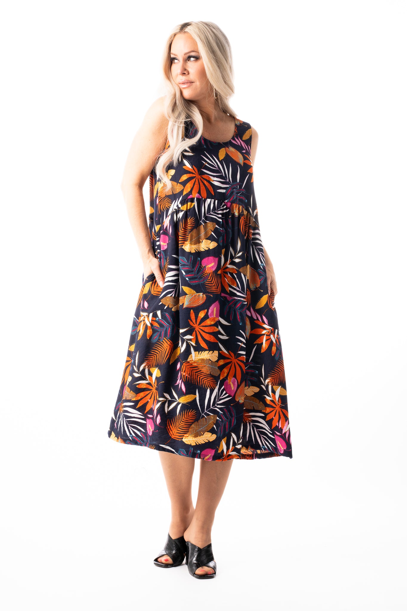 PURE ESSENCE - MOONLIGHT GARDEN PRINT DRESS - 588-5015