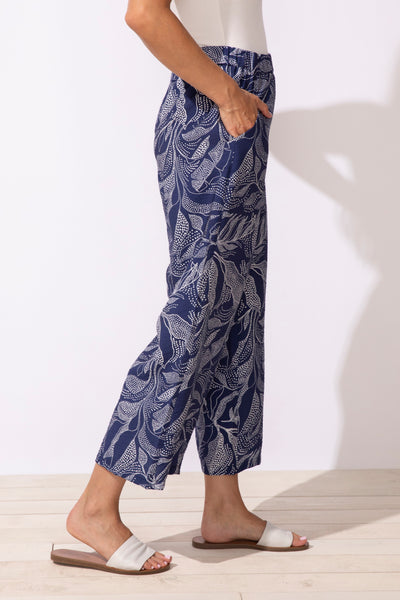 ESCAPE - REGATTA RESORT PRINT PULL ON PANT - 65642 -2 Colours