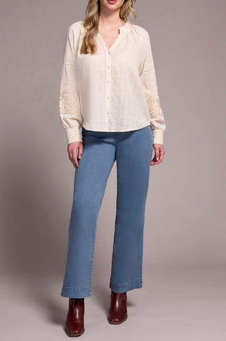 TRIBAL - COTTON BLOUSE W/ APPLIQUÉ ON SLEEVES- 2408O-8299