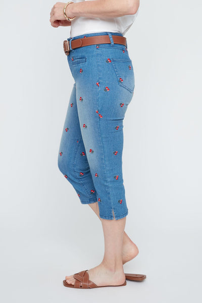 RENUAR - CHERRY PRINT DENIM CAPRI - R8132D-E3094