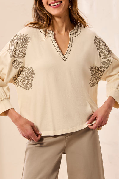 TRIBAL - EMBROIDERED 3/4 SLEEVE TOP - 3157O-8508