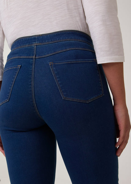 FDJ - PULL-ON STRAIGHT LEG DENIM JEAN - 291106N
