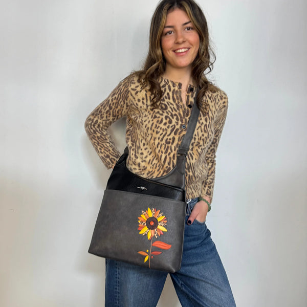 ESPE - GLORY MESSENGER HANDBAG - 2 colours