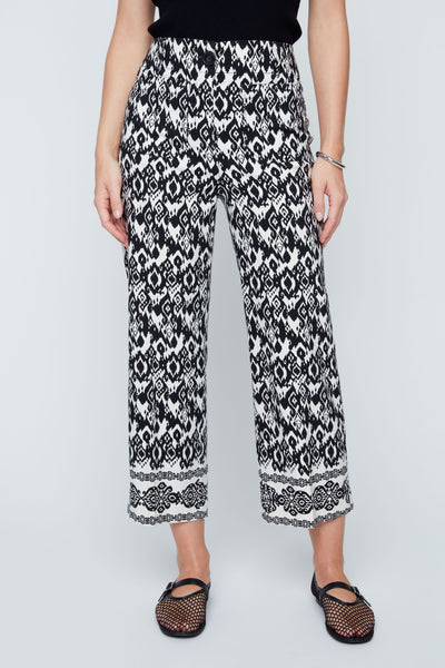 RENUAR - PRINTED BLACK/ WHITE BORDER PRINT CROP  PANT - R11052-E3537